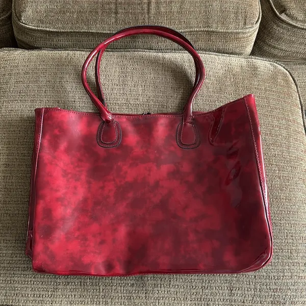 New tote bag, heavy shiny vinyl Red - Image 2