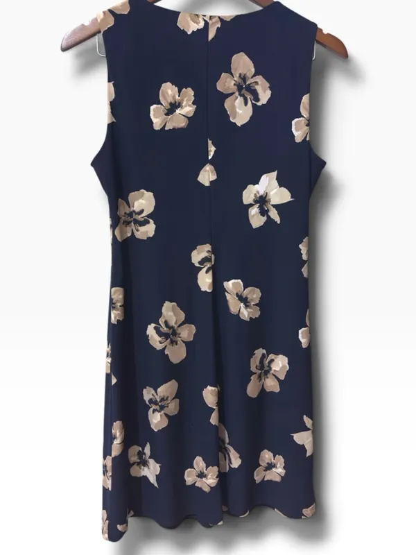 Tommy Hilfiger | NWOT Navy Cream Floral Print Sleeveless Shift Dress (Size 6) - Image 4