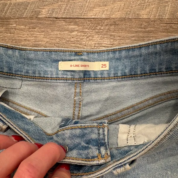 Levi's Light Blue Denim High-Rise Jean Shorts - Image 2