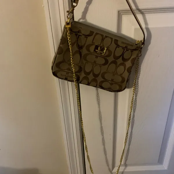 Preloved UGO Valentino small‎ handbag - Image 2
