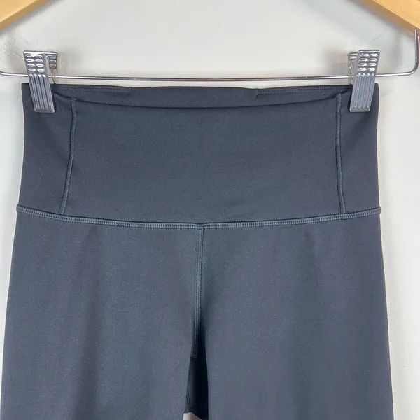 The North Face Biker Shorts‎ Womens Small Black High Rise Pockets Athletic Gym S - Image 2
