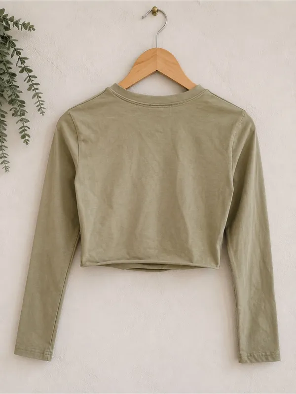 Edikted Olive Green Distressed Cutout Long Sleeve Crop Top Size M NW - Image 11