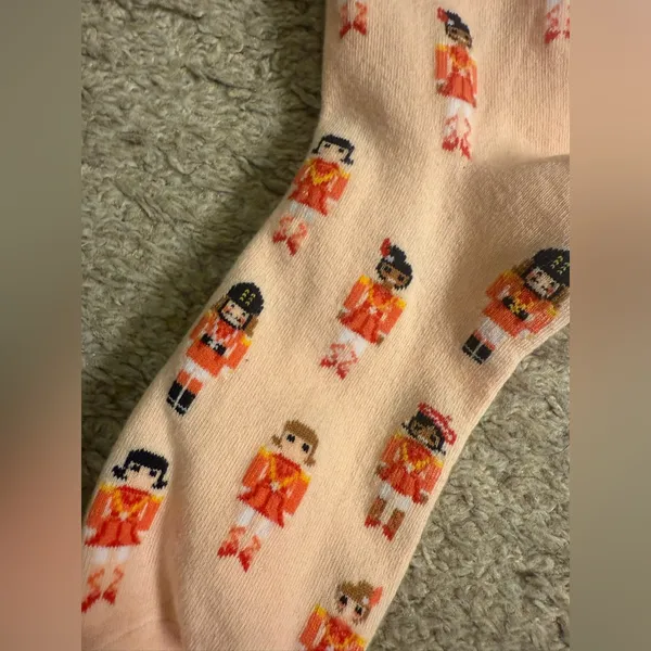 American Eagle AE Light Pink Christmas Nutcracker Ballet Women’s Crew Socks NWT - Image 2