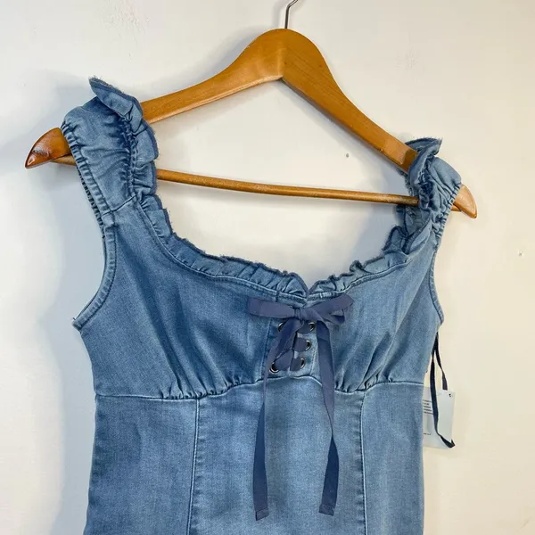 Urban Outfitters Nayda Denim Ruffle Lace up Stretch Mini Dress womens XS new - Image 4