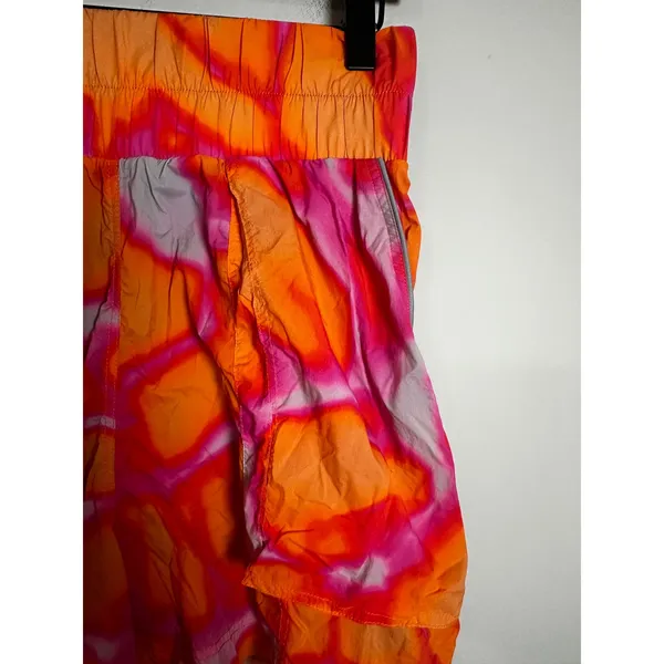 Fabletics Ultra High-Waisted Piped Nylon Shorts Pink Orange Tie Dye Small‎ - Image 4