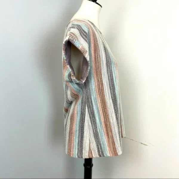 W5 Striped Textured Cuffed  Short Sleeved Top Medium - Image 3