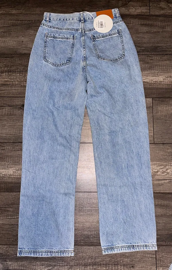 Princess Polly Ripped Denim Jeans High-Waisted - Image 4