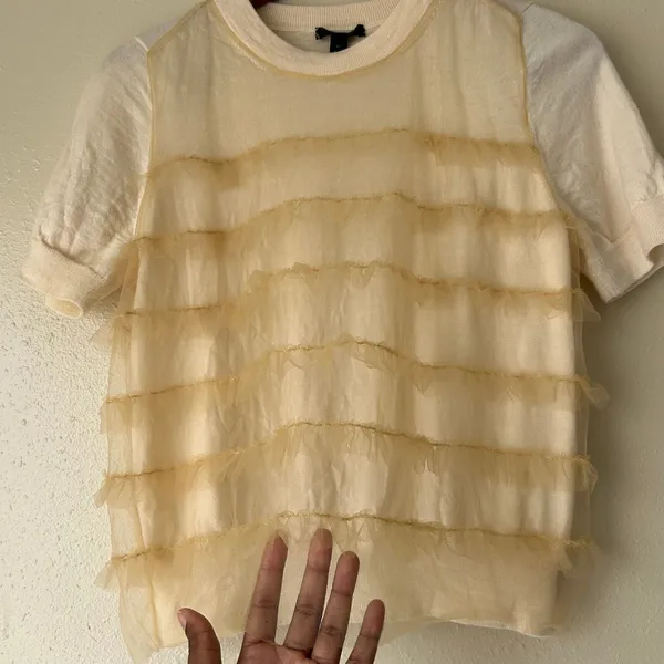 J. Crew Wool Blend Coquette Ruffle Short Sleeve Pale Yellow Sweater Size Medium - Image 6