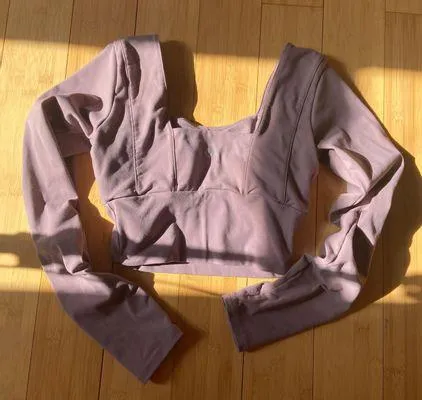 New mauve crop top long sleeve size 6 never worn - Image 6
