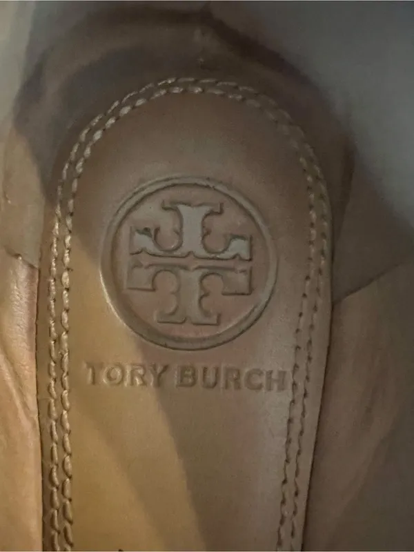 Tory Burch Blush Nude Leather Ballet Flats with Gold Logo Size 6 - Image 9