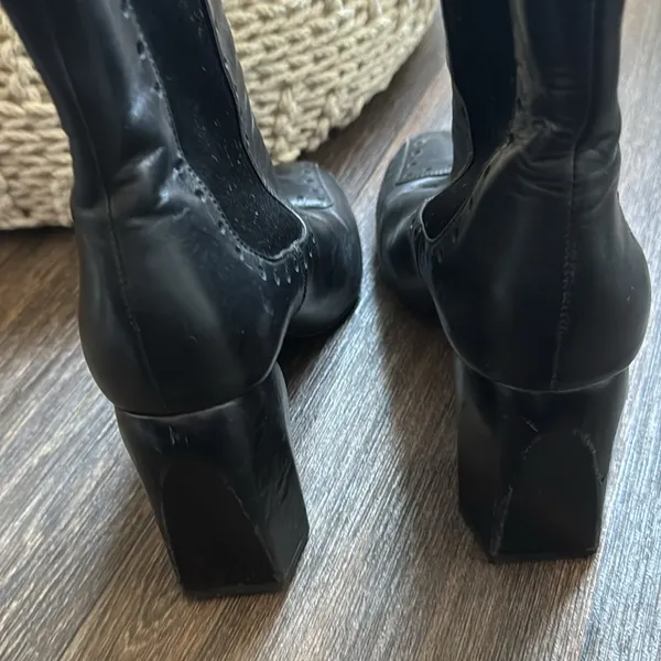 Reda Milan Black Boots Size 7 - Image 4