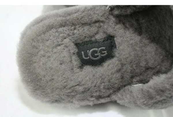ladies UGG sandals size 7 clean - Image 3