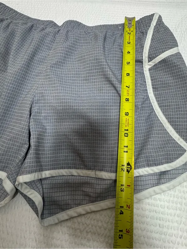 GAP women’s  Gray Grid Athletic Shorts with White Trim - Image 4