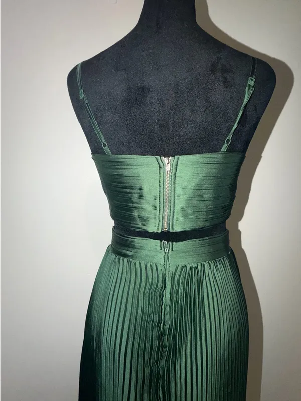 NWOT Lulus Got the Glam Emerald Green Pleated Cutout Maxi Dress - Image 5