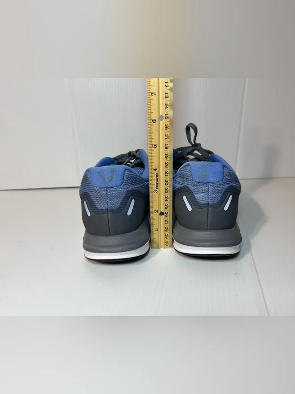 Nike blue/gray sneakers shoe women size 9 - Image 5