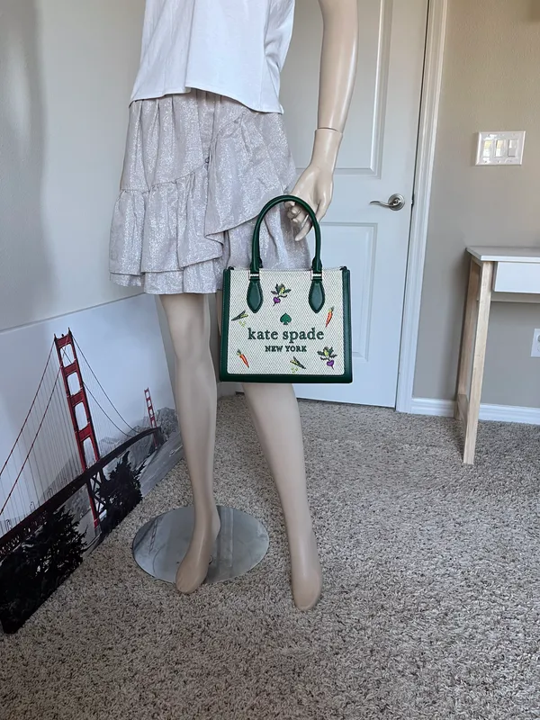 Kate Spade Purse - Image 8