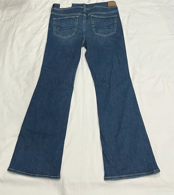 American Eagle Flare Jeans - Image 2
