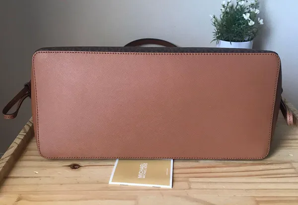 Michael Kors Purse - Image 6