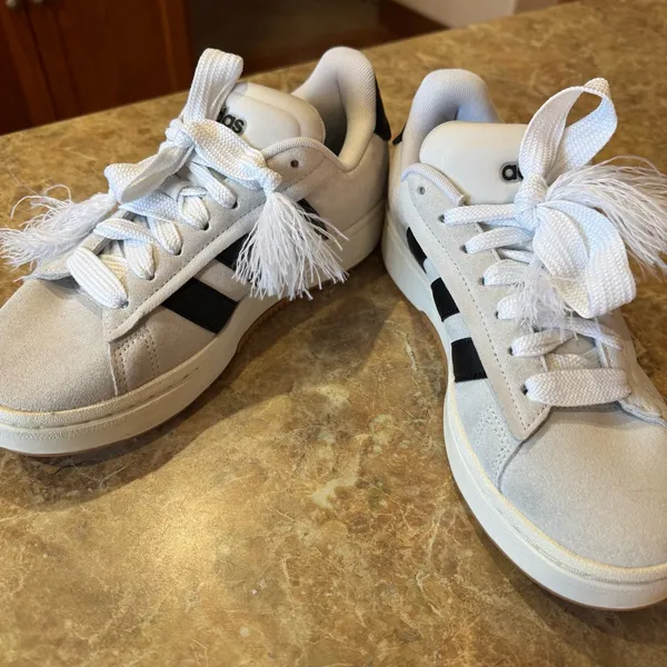 Adidas Grand Court Alpha Tennis Shoes Women’s 7 Gray Black Casual Excellent - Image 2