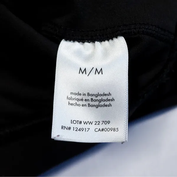 WeWoreWhat‎ Sports Bra Women Size M Black High Neck Racerback Activewear Top New - Image 5