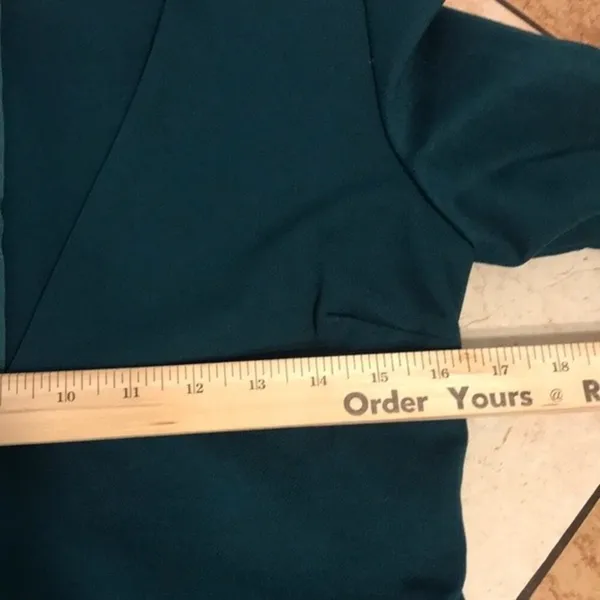 Lulus dark emerald green body-con long sleeve dress size large ladies NWT - Image 5