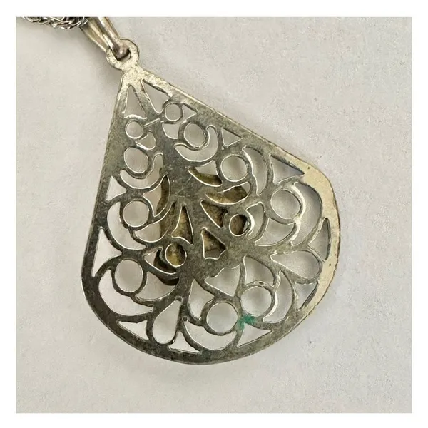 silver and gold tone horse teardrop pendant necklace - Image 4