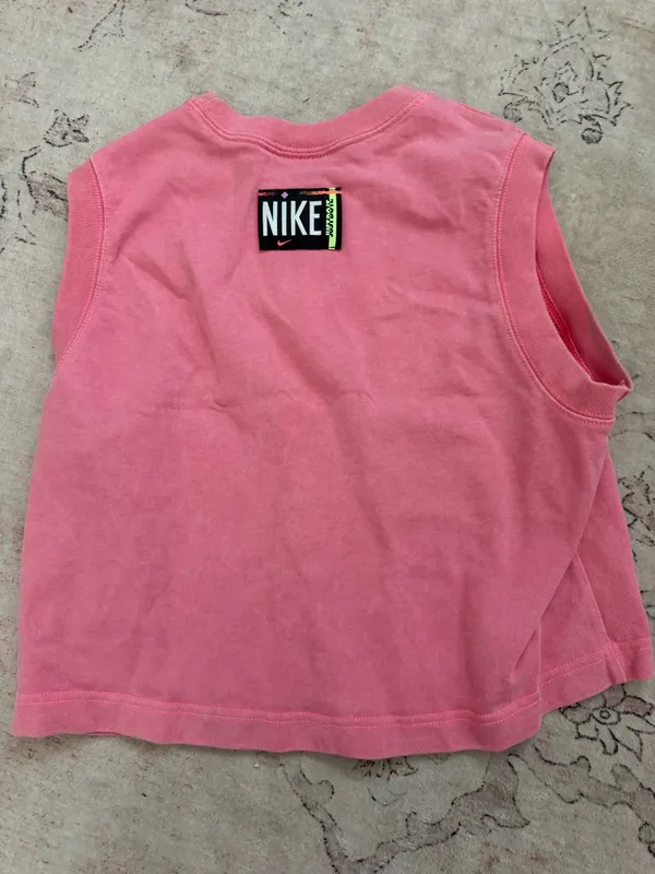 Nike crop workout top  - Image 3