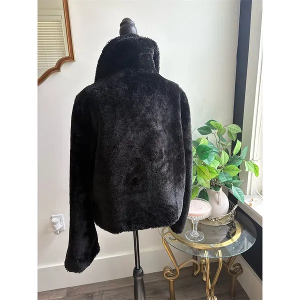 Charlie Holiday Women's‎ Black Faux Fur Jacket Size 6 - Image 3