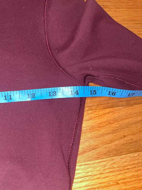 Lululemon purple long sleeve crop top - Image 5