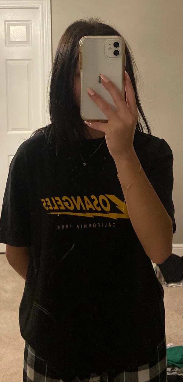 Brandy Melville losangeles t shirt - Image 2