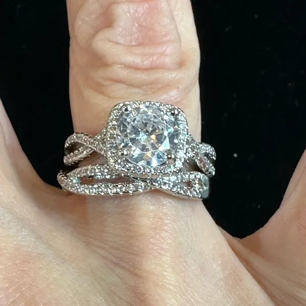 Love Eternity Set 2pc Cubic Zirconia Braided Double Band size 9 - Image 6