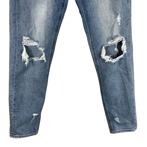 American Eagle Mom Jeans Womens 2 Light Wash Distressed‎ Straight Leg Clean Girl - Image 2
