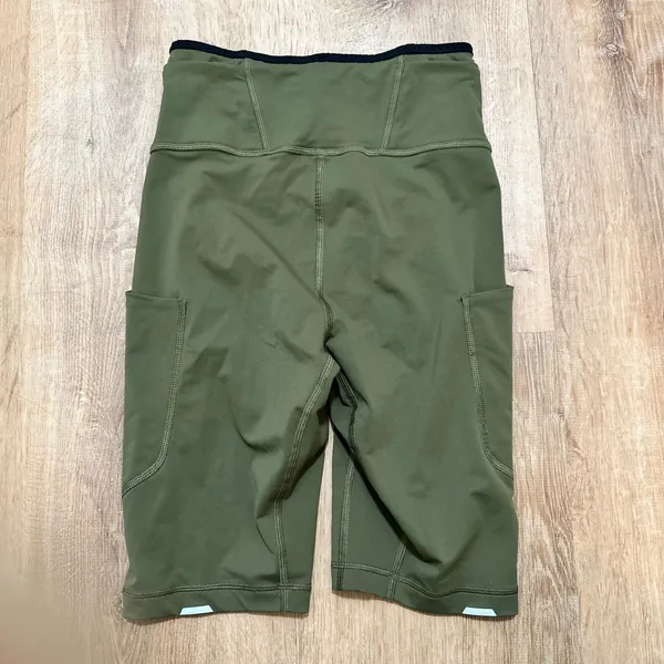 REI CO-OP | Women's Green Swiftland Biker Training‎ Athletic Shorts, Size XS - Image 2