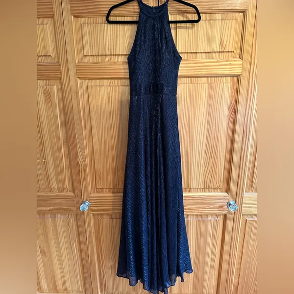 AQUA Formal Metallic Crinkle Halter Gown navy blue Size 0 NWOT - Image 2