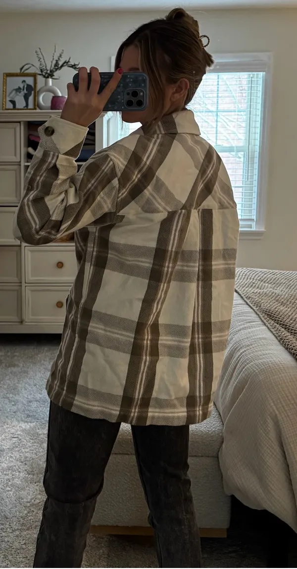 Aerie Oversized Shacket - Image 3