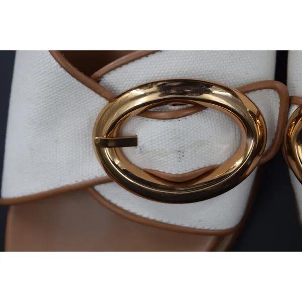Steve Madden Slide Sandals Womens White Tan Gold Buckle Size 9.5 Canvas Slip - Image 7