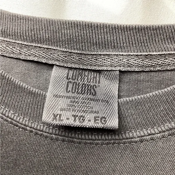 Comfort Colors Emoji Love inspired Gray graphic crewneck tee shirt. Size XL - Image 8