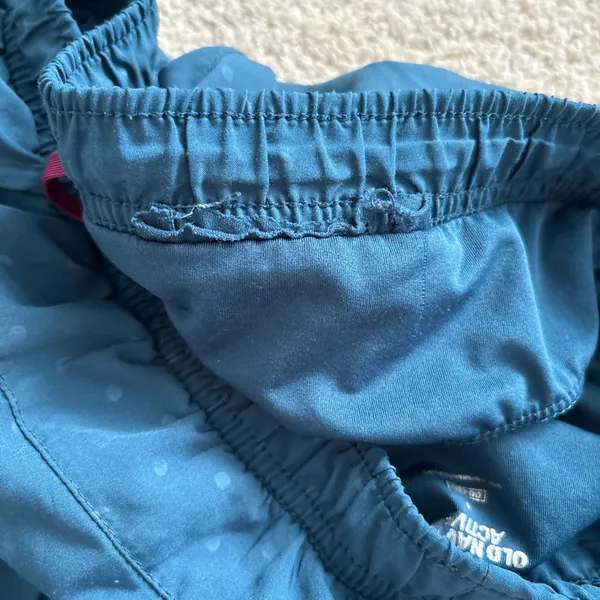 Old Navy Blue Athletic Shorts Lightweight Moisture-Wicking - Image 7