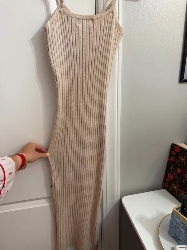 Tan Body Dress Size XS - Image 2