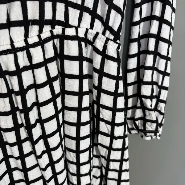 Abercrombie & Fitch Women's Black & White Windowpane Plaid Dress - Size Large - Image 3