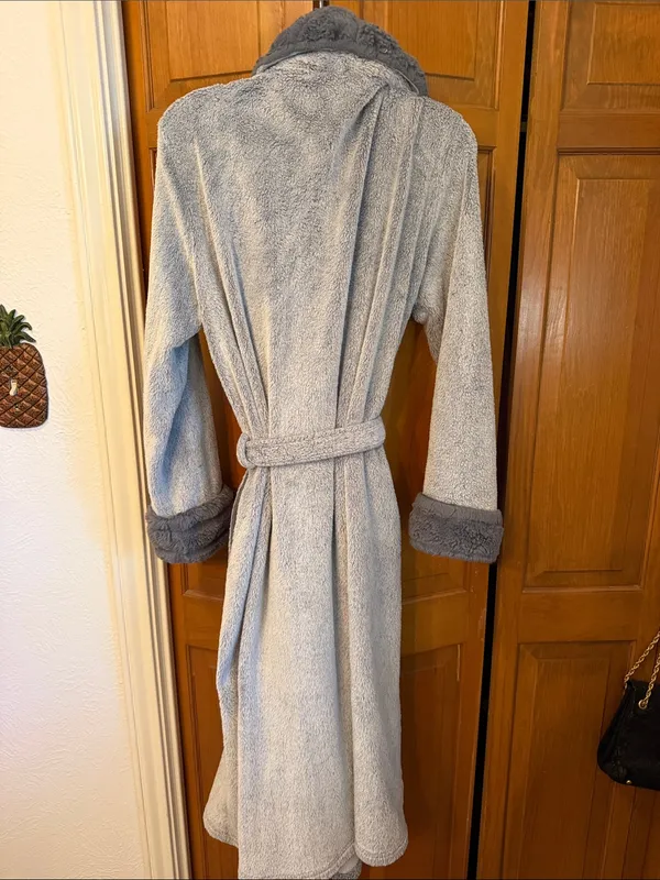 👘👘👘BOGOHO👘👘👘Plush Shawl Collar Women's Robe in Gray-Large - Image 9