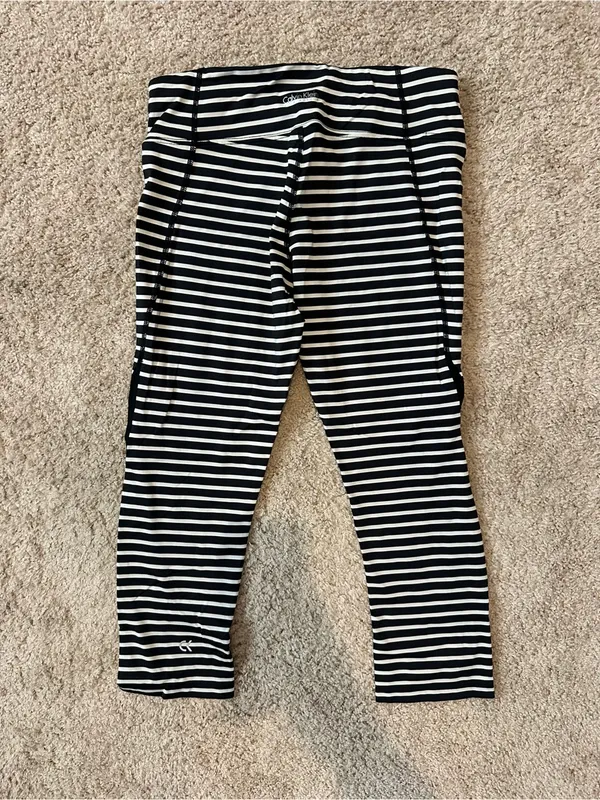 Calvin Klein Black & White Striped Capri Leggings - Image 2