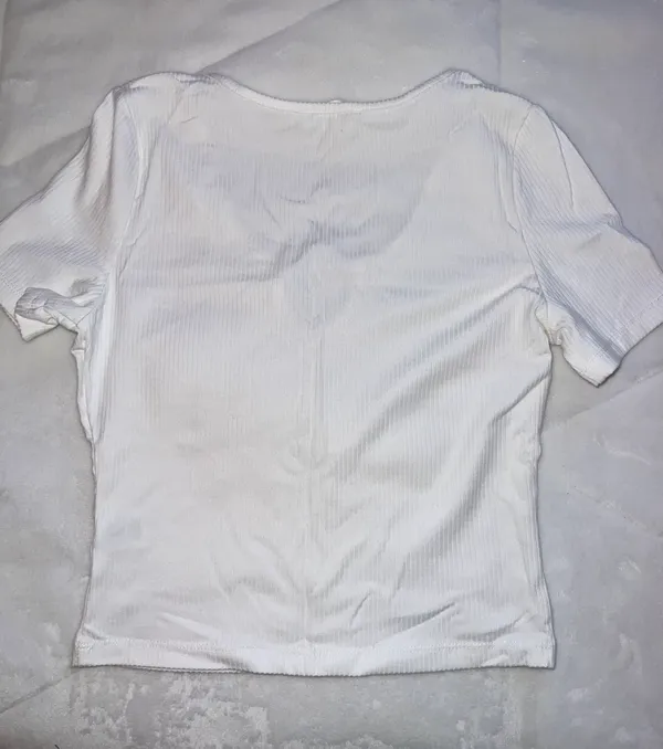 White Top Size M - Image 2