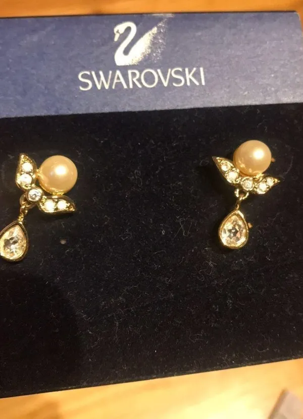 Swarvoski Pearl Angels Earrings Vintage Coquette - Image 4