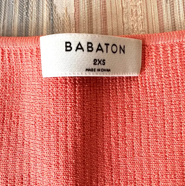 Aritzia Babaton Sculpt Knit Top - Image 2