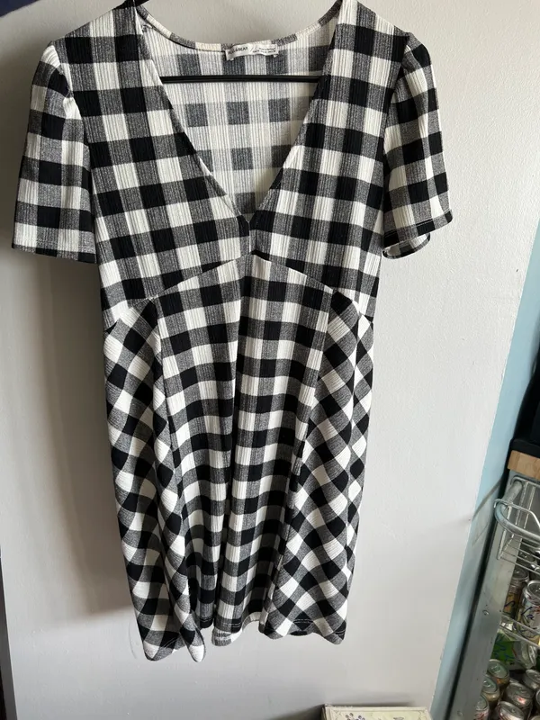 Pull & Bear Women’s Dress Size M Checkered Plaid Pattern - Image 3