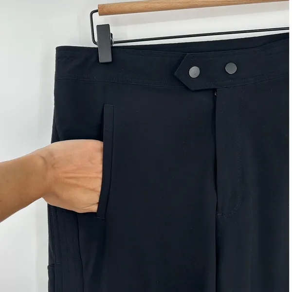 Athleta‎ Uptown Ankle Pant Black Cargo Tapered Trousers Size 6 RN 54023 - Image 4