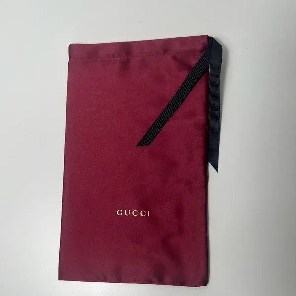 Gucci Red Velvet Large Clamshell Hard Sunglasses Eye Glasses Case - Image 15