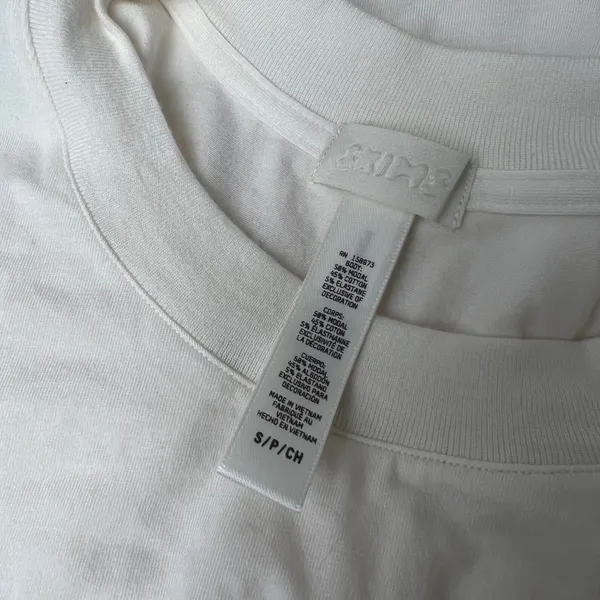 SKIMS Boyfriend T-Shirt Marble - Image 3