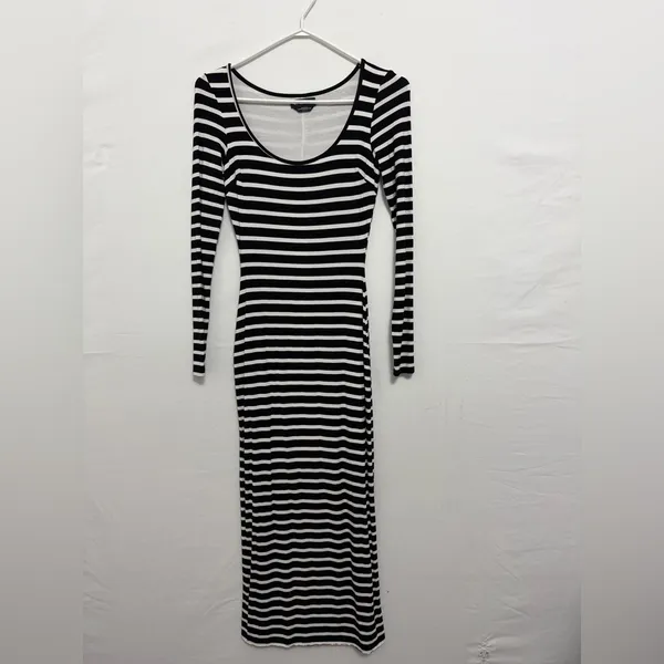 Bebe women’s Dress size XXS Black White Striped Maxi Bodycon Made USA(A478)✨ - Image 3